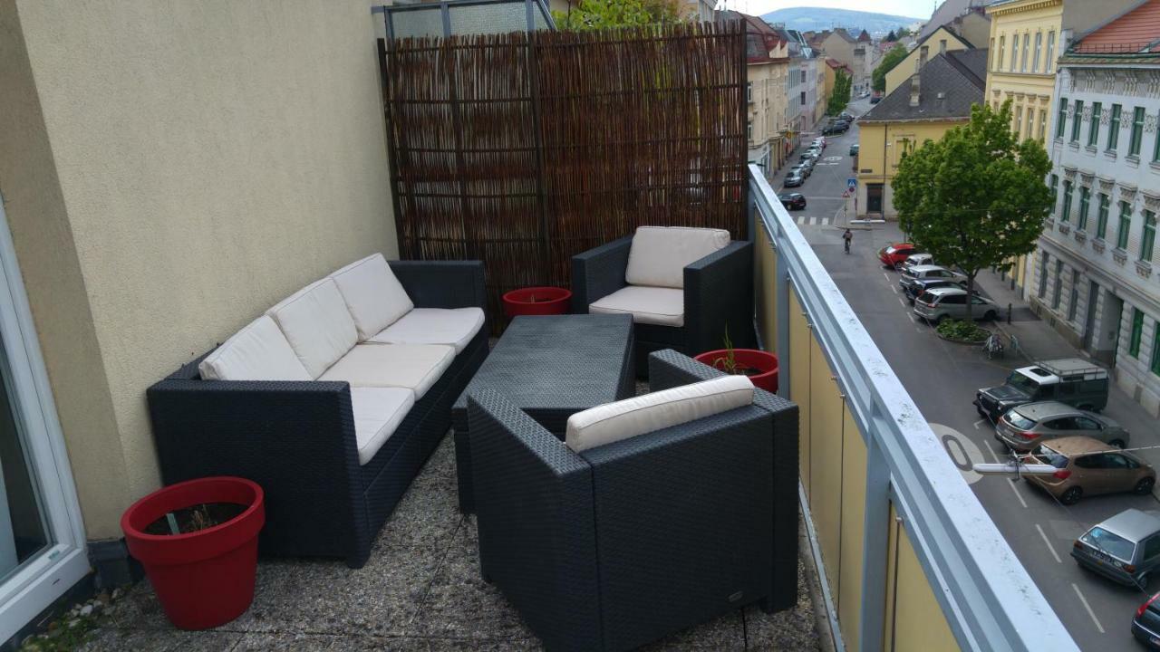 Apartment Visit Vienna Roof Terrace Morning Sun Exterior foto